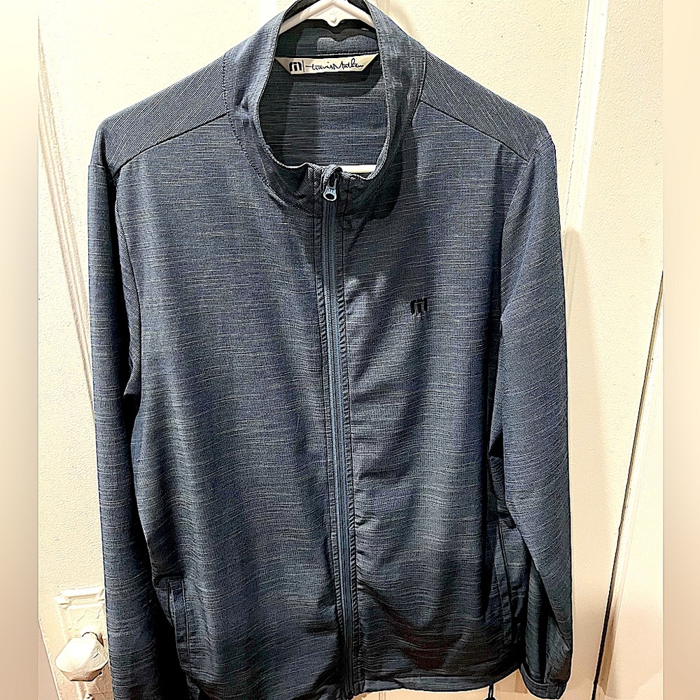Travis Mathew men’s Med lightweight jacket